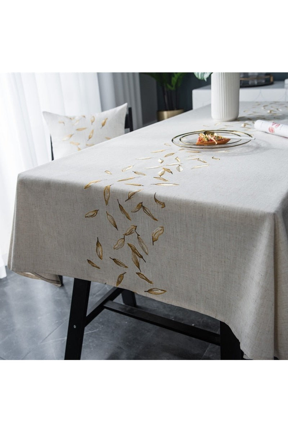 Lisslune | Gray Elegant Tablecloth