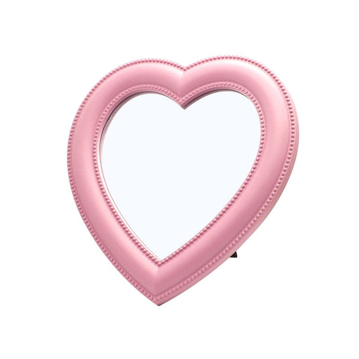 Rynx | Heart-shaped mirror