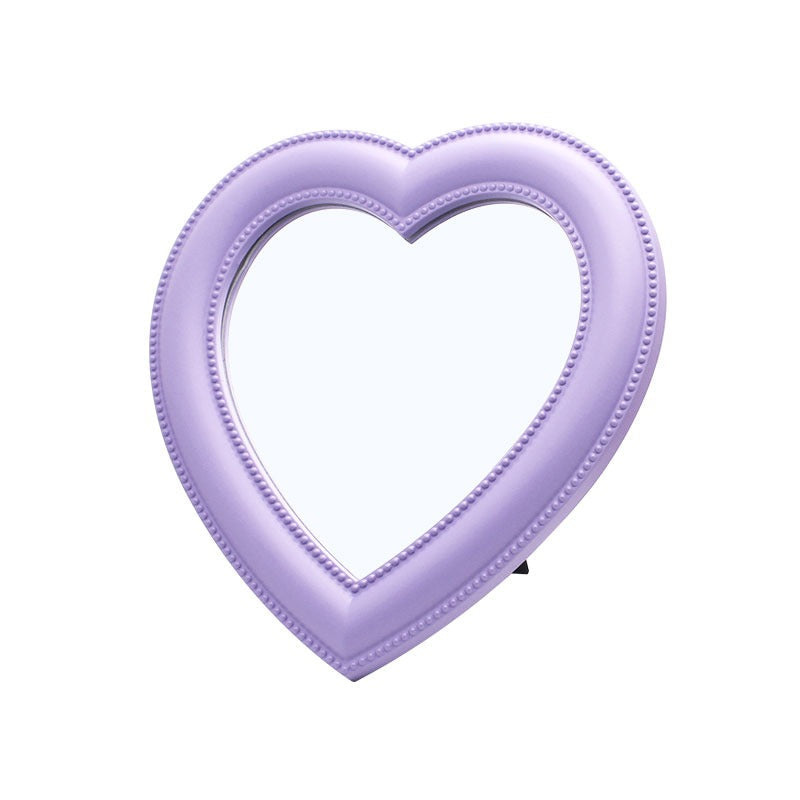 Rynx | Heart-shaped mirror