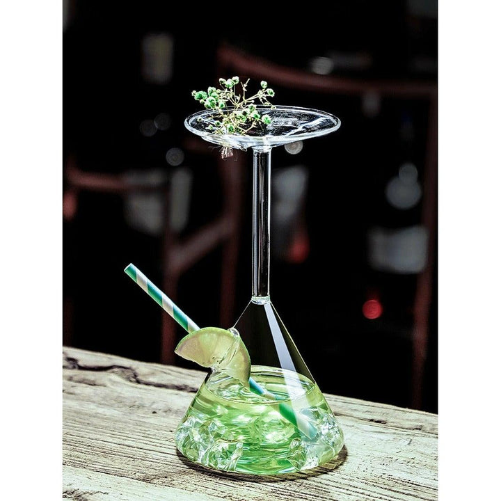 Lisslune | Reversed Cocktail Glass