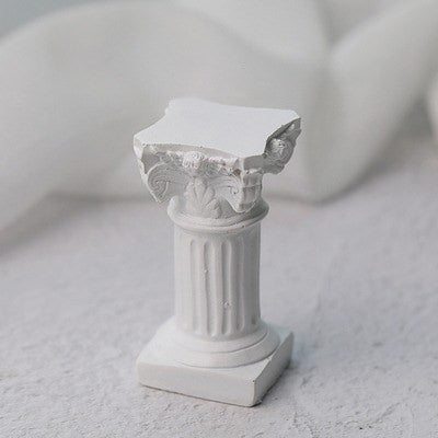 Rynx | Antique Column Candle Holder