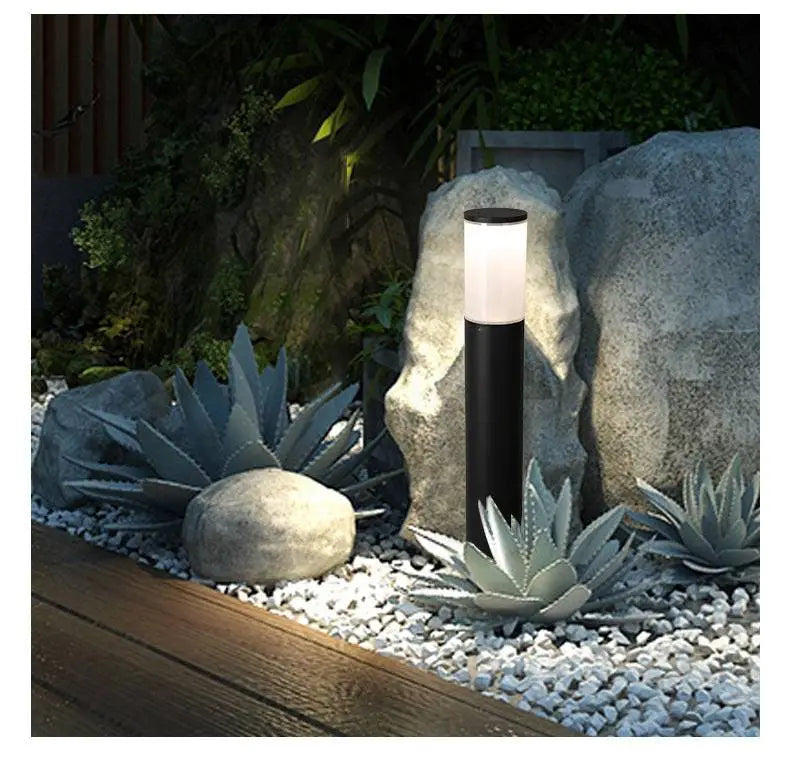 Lisslune | Solar Outdoor Light | Waterproof, Energy-Efficient & Easy to Install for Garden and Pathway Illumination