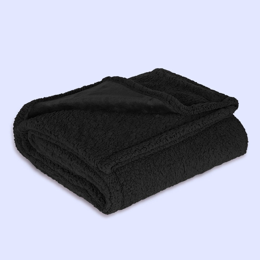 Lisslune | AquaShield Blanket – Waterproof Protective Blanket for Bed & Sofa