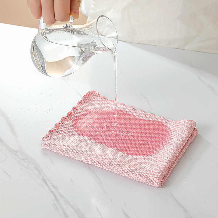 Lisslune | Soft Touch Wonder Cloth – Stripe-Free Cleaning of Glass, Mirrors & Stainless Steel