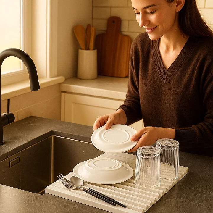 Lisslune | Foldable Silicone Drip Mat - Heat Resistant Design