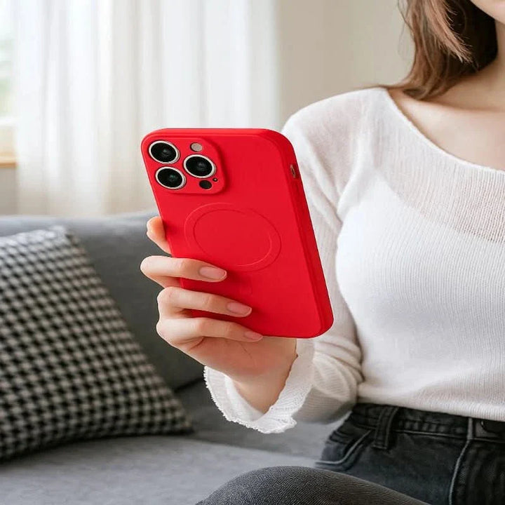 Lisslune | Magnetic Soft Silicone Case for the iPhone 17 Series