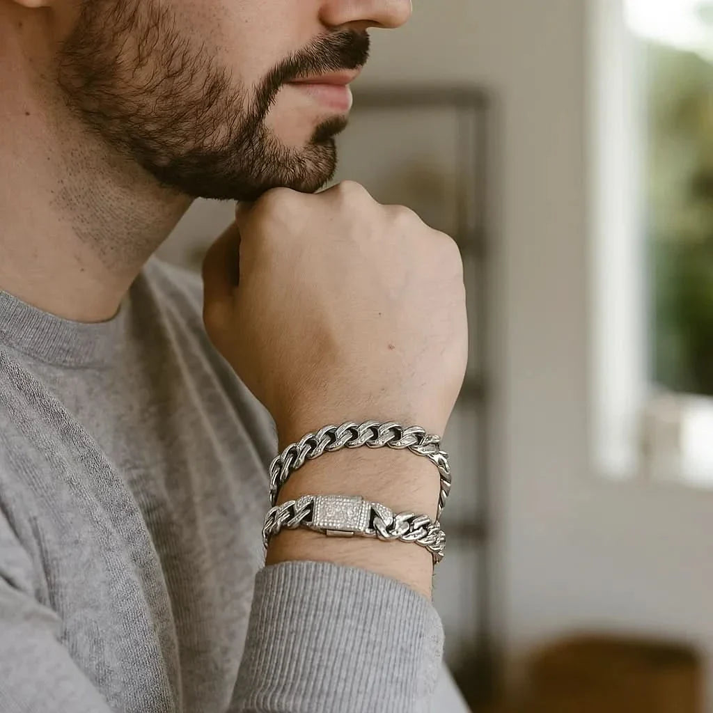Lisslune | Massive, 18K gold-plated Cuban link bracelet