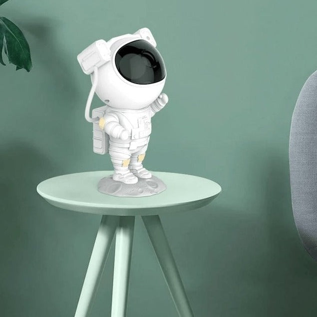 Lisslune | Astronaut Galaxy Projector | 8 Adjustable Nebula Colors & Remote Control for Relaxation and Stargazing