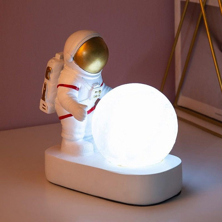 Lisslune | Astronaut lamp
