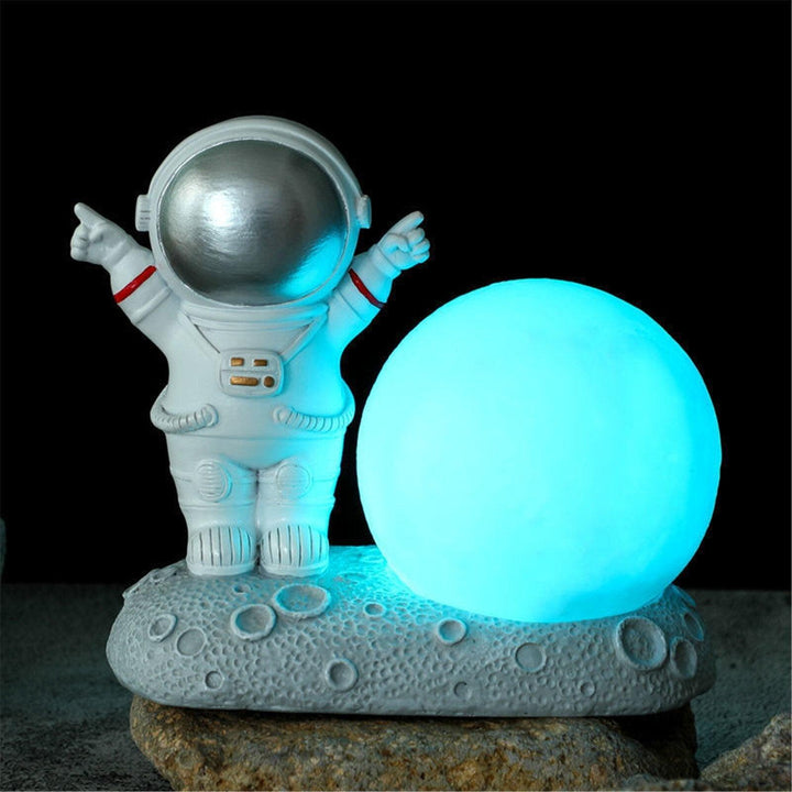Lisslune | Astronaut Phone Holder
