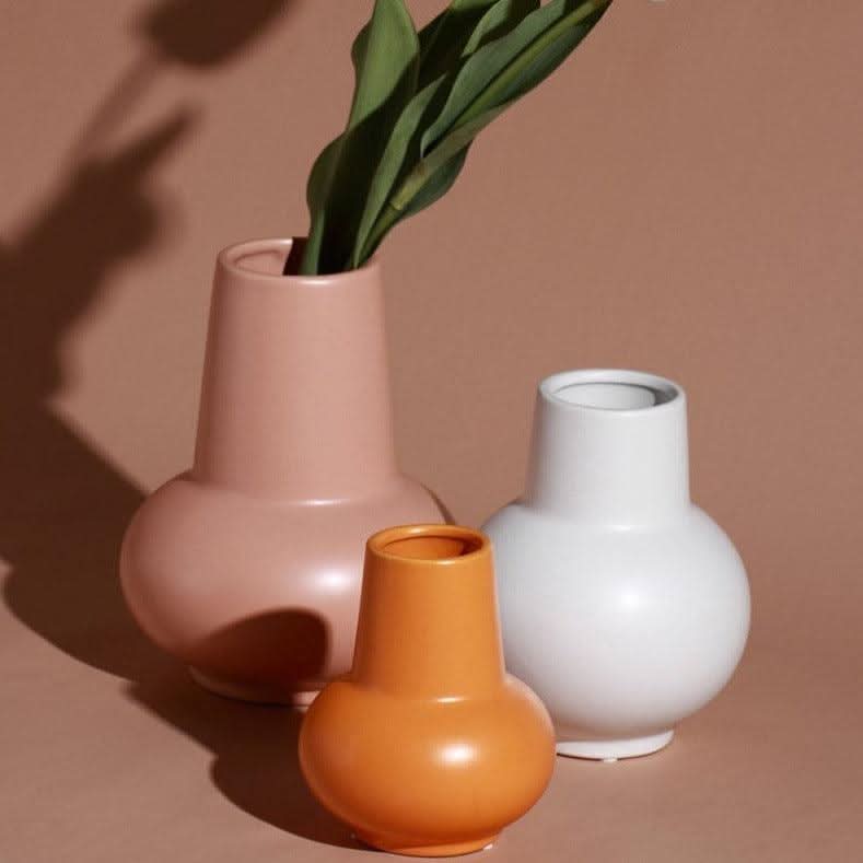 Lisslune | AREVA – Elegant ceramic vase for stylish accents