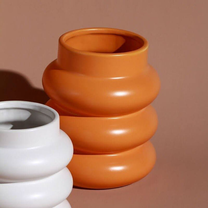 Lisslune | AREVA – Elegant ceramic vase for stylish accents
