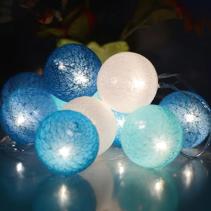 Lisslune | Atmospheric Ball String Lights - LumaBreeze