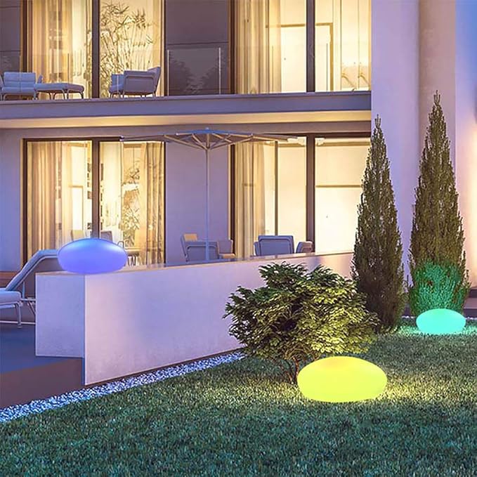Lisslune | Atmospheric Wireless Garden Lamp - LumaStone