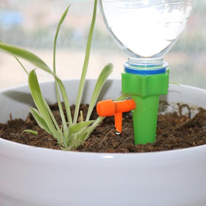 Lisslune | GrowSmart Spike – Adjustable Automatic Watering System with Bottle Recycle Feature