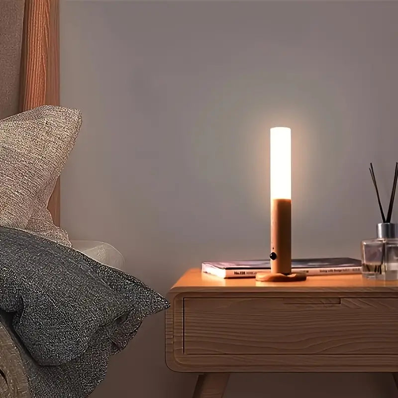 Lisslune | Removable Wall Lamp