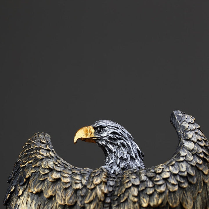 Lisslune | Eagle Spreading Wings Ornament Home Decorations