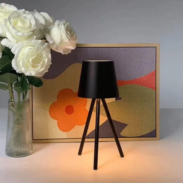 Lisslune | LumaStand - Sleek Tripod Table Light