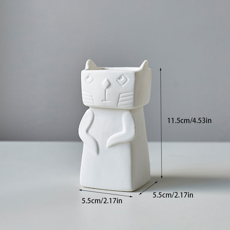 Rynx Nordic Playful Cat Ceramic Vase