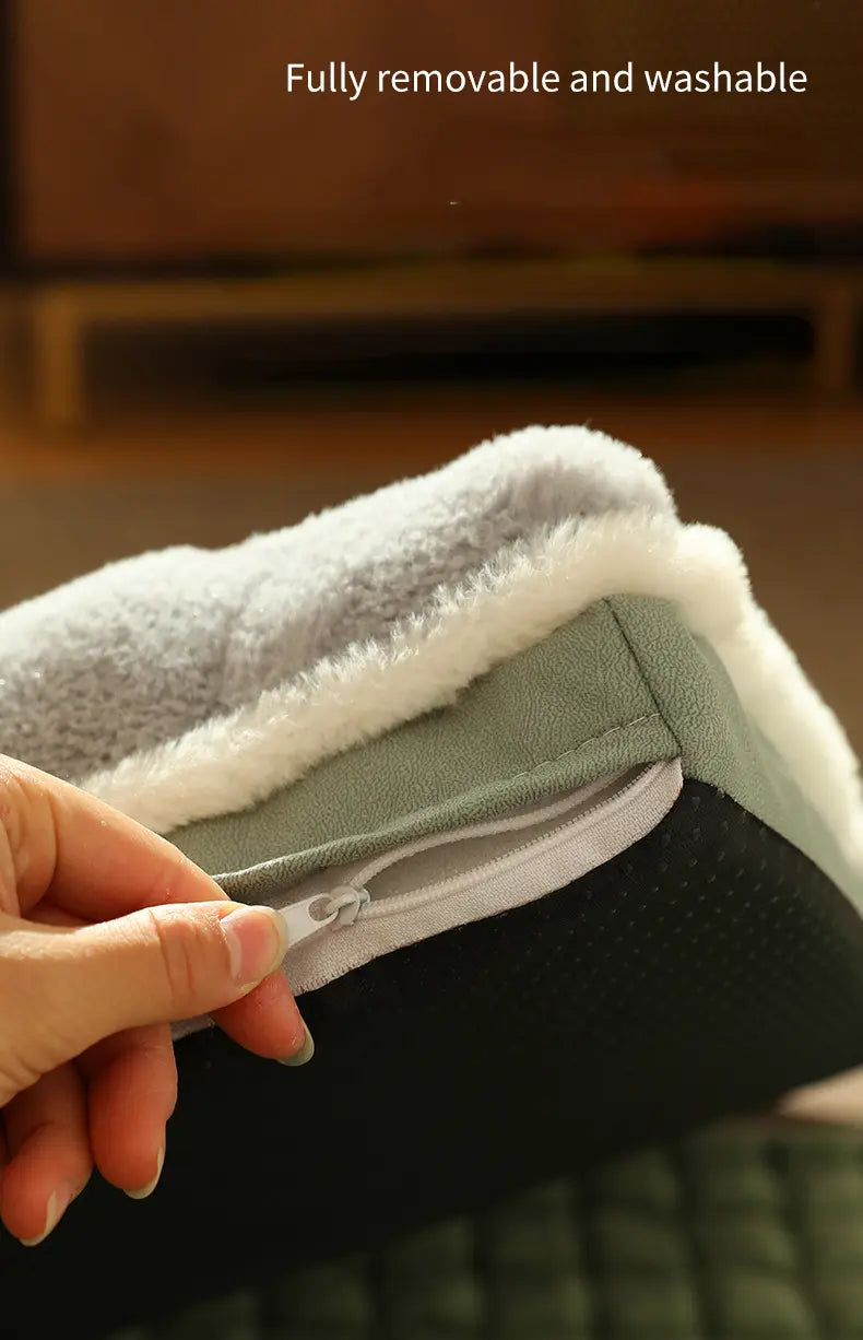 Lisslune | Cozy MADDEN Luxe Check Dog Bed for Small to Medium Dogs and Cats - Removable, Washable Plush Bed