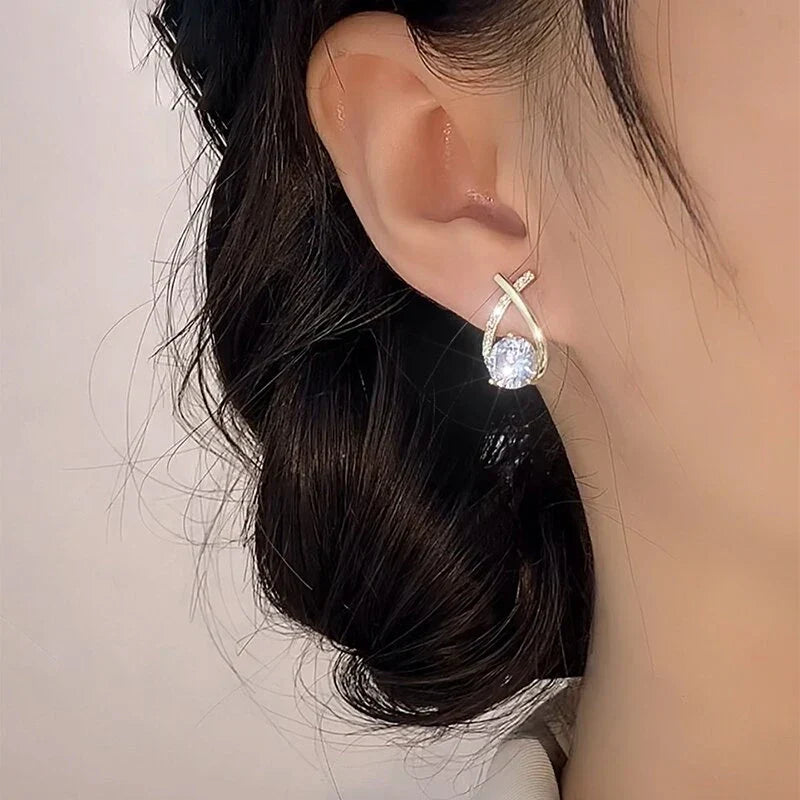 Lisslune | MERMAID TAIL STUD EARRINGS