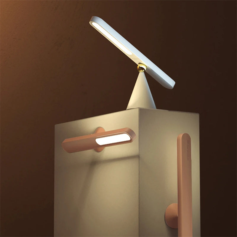 Lisslune | LuminaChic | Stylish Table Lamp | Illuminate Your Space with Elegance and Comfort