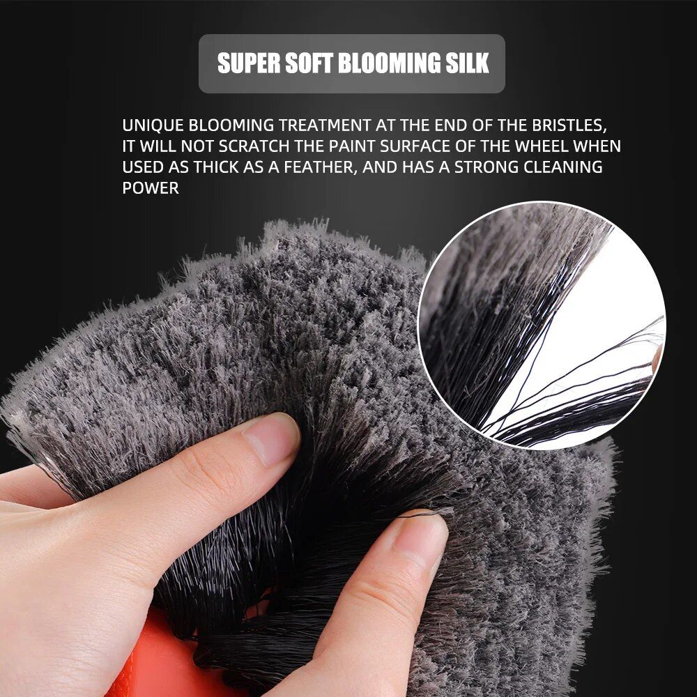 Lisslune | Simple Wheel Cleaning Brush with Soft Bristles and Ergonomic Handle