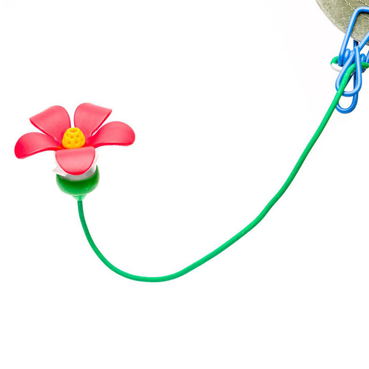 Lisslune | Hat Clip Hummingbird Feeder