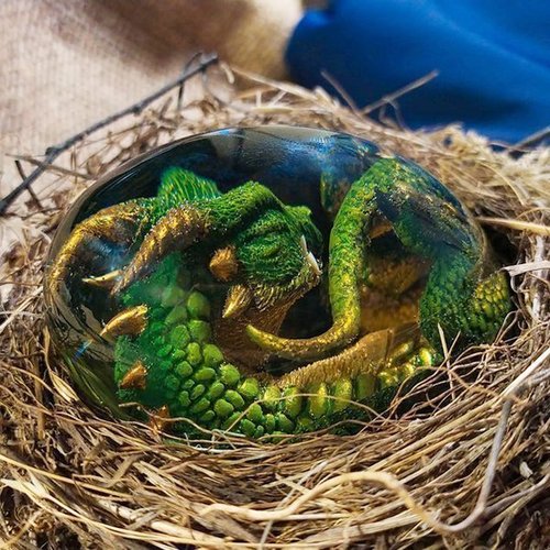 Lisslune | Dragon egg | This is legendary