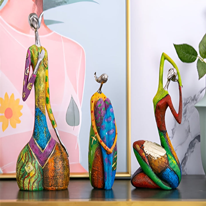 Lisslune | SculptaLume – Elegant resin statue for stylish home decor