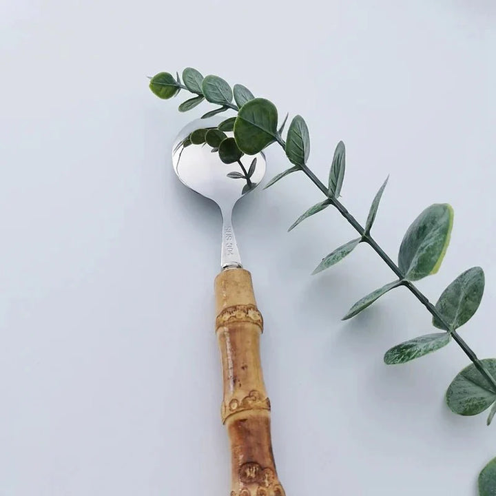 Lisslune | Bamboo Handle Cutlery Set Made of Stainless Steel