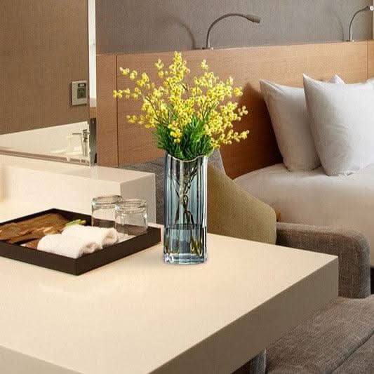 Lisslune | CASSINA – Elegant ceramic vase for stylish living spaces