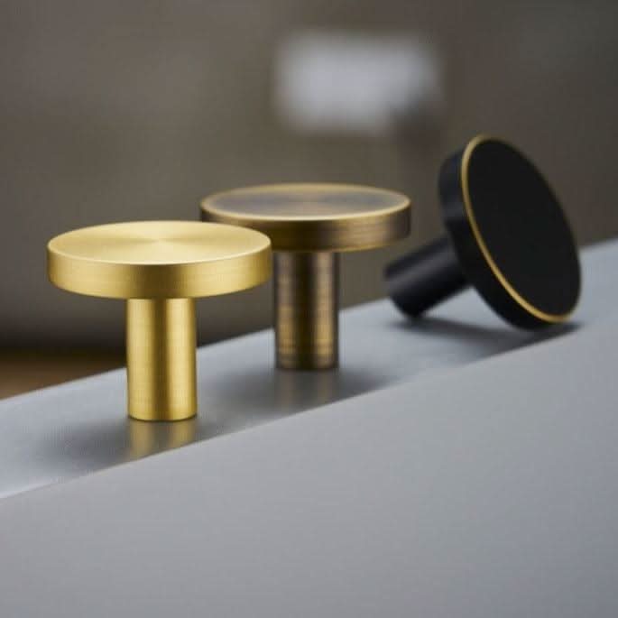 Lisslune | Nelle - Stylish and strong wall hook
