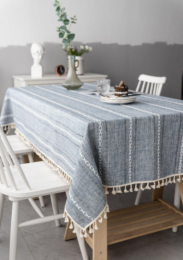 Lisslune | Batillo Linen Tablecloth | Tablecloth, Indoor & Outdoor