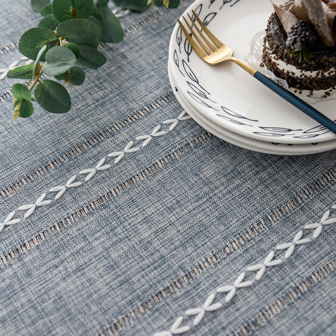 Lisslune | Batillo Linen Tablecloth | Tablecloth, Indoor & Outdoor