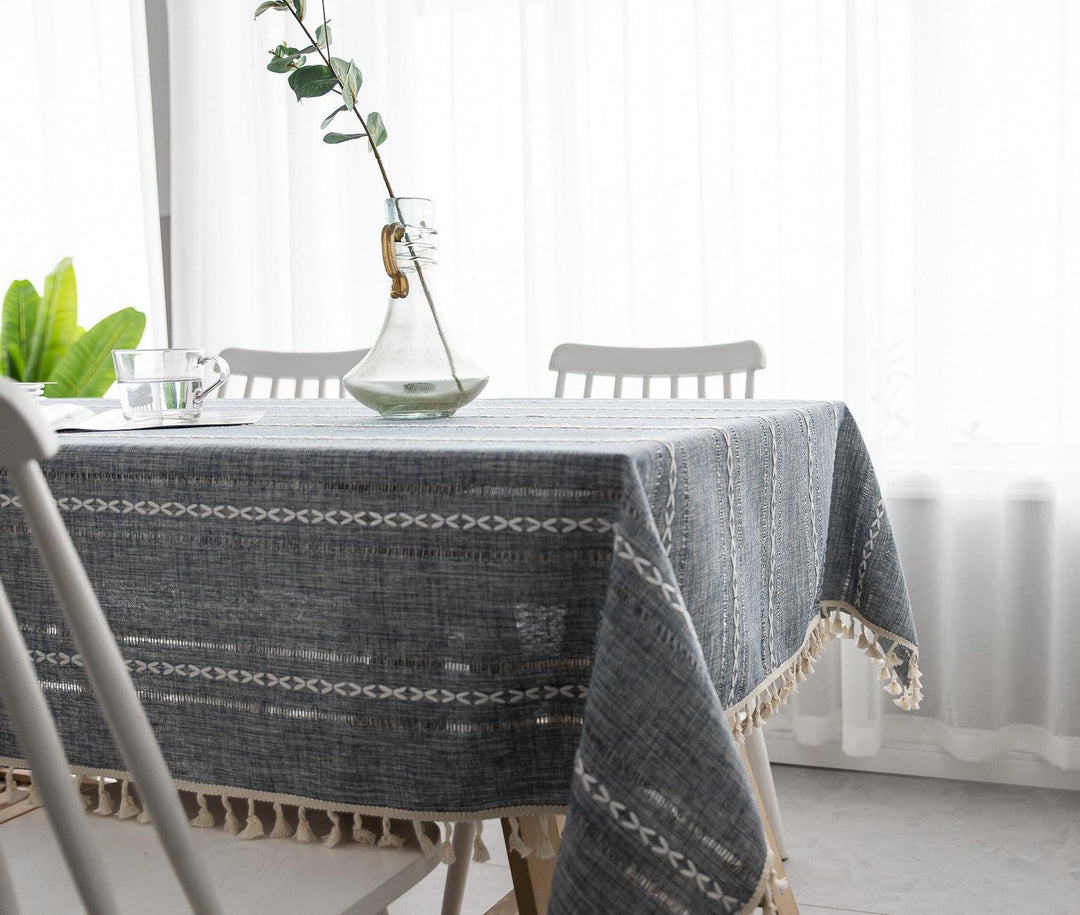 Lisslune | Batillo Linen Tablecloth | Tablecloth, Indoor & Outdoor