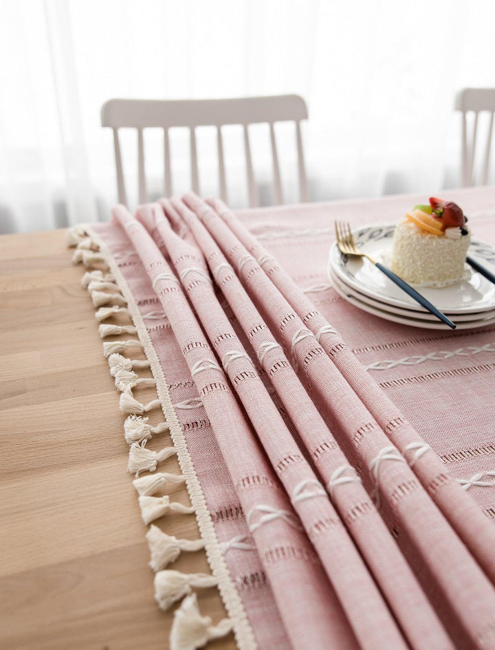 Lisslune | Batillo Linen Tablecloth | Tablecloth, Indoor & Outdoor