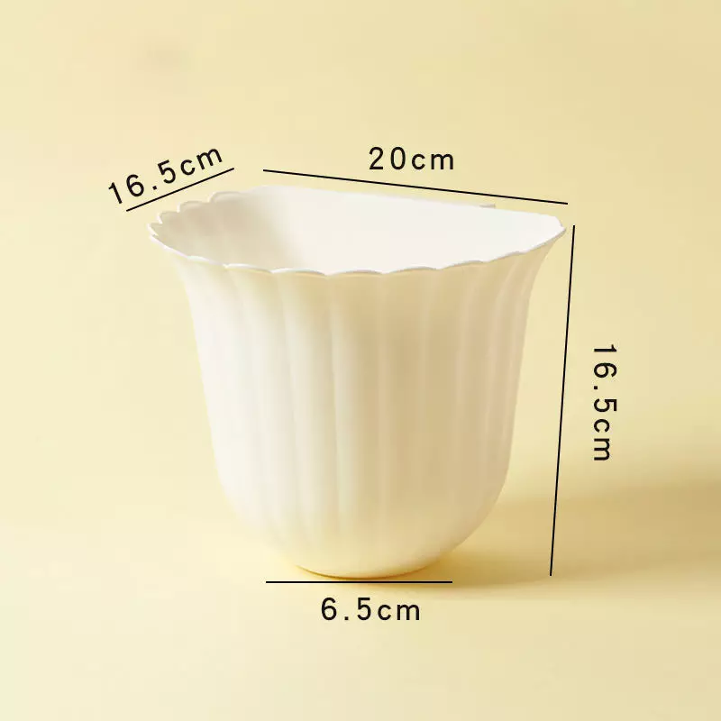 Lisslune | Wall-mounted trash can for the kitchen