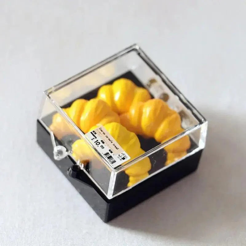 Lisslune | Enchanting Tiny Dollhouse Delights