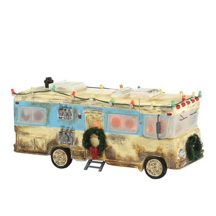 Lisslune | National Lampoon’s Christmas Vacation-Inspired Ceramic Village