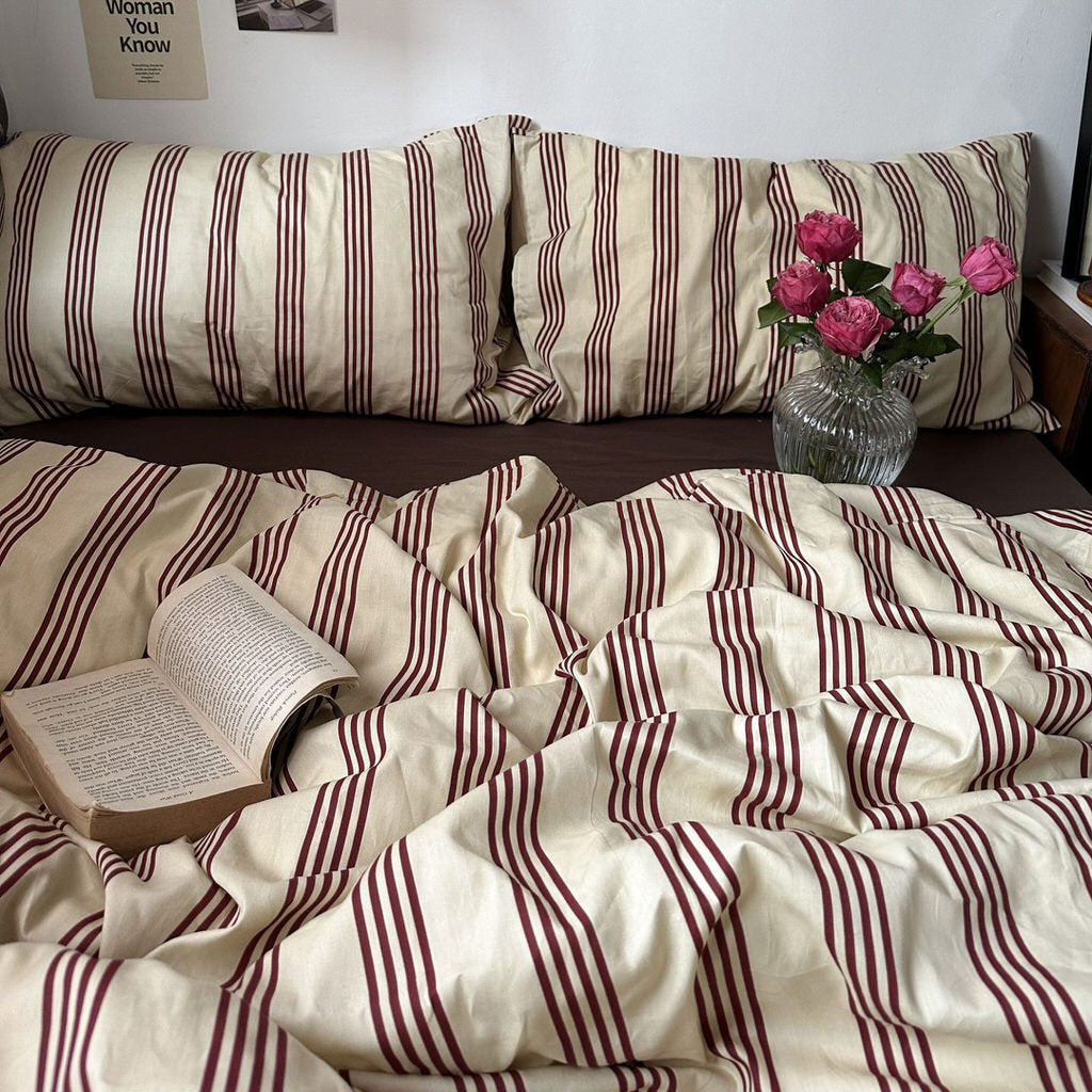 Rynx | Beige & Brown Vintage Striped Bedding Set