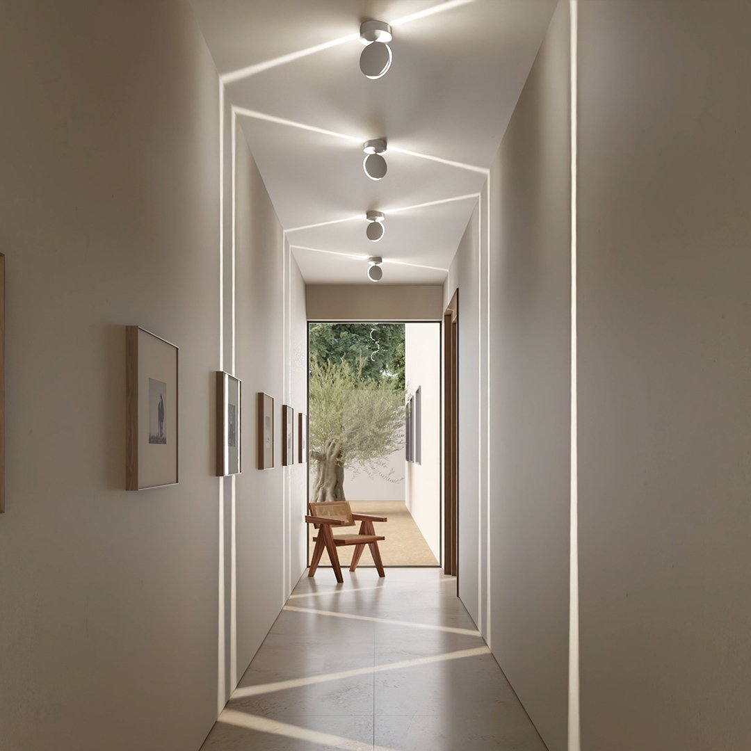 Lisslune | LumaGlow - Sleek Outdoor LED Sconce