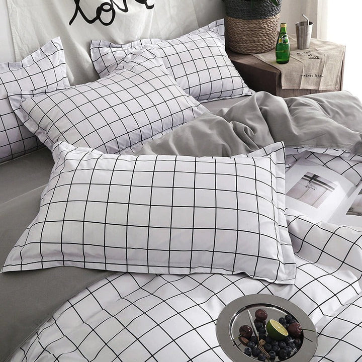 Rynx | Solid Grid Bedding Set
