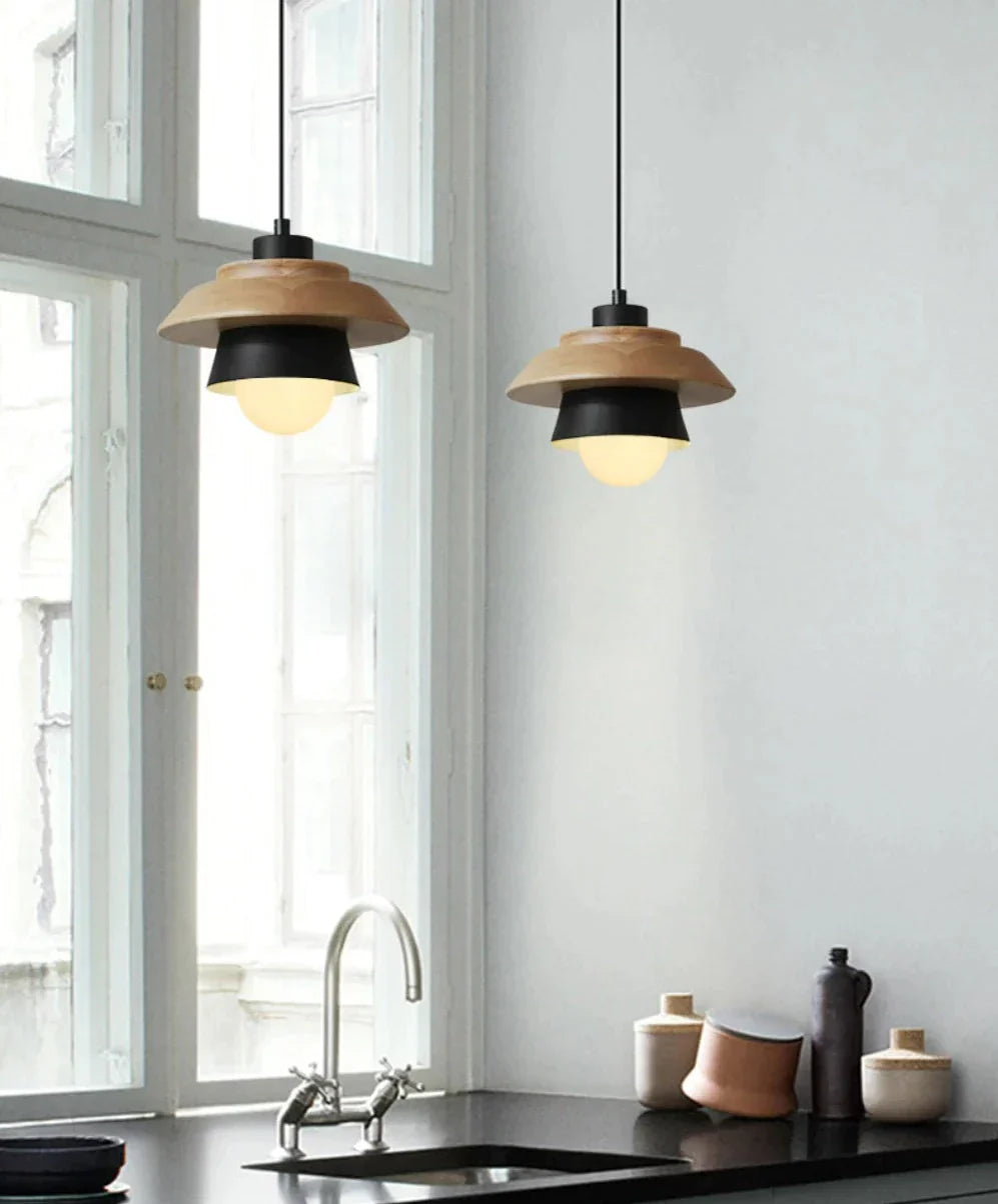 Lisslune | Pendant lights made of Nordic wood