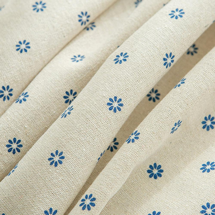 Lisslune | Blue Daisy Tablecloth