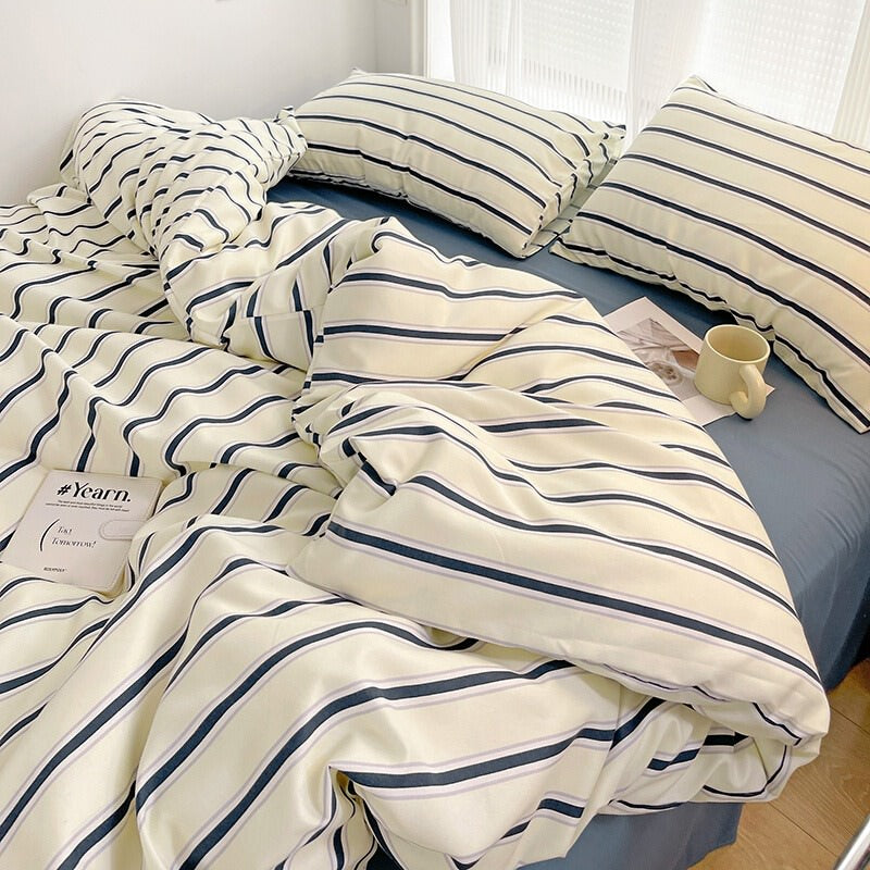 Rynx | Blue Striped Minimalist Bedding Set