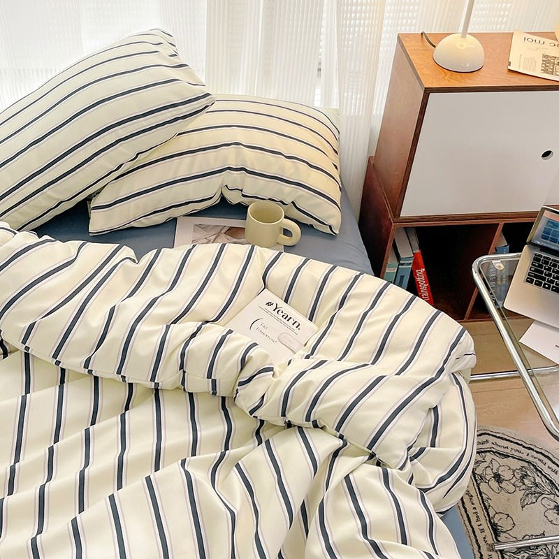 Rynx | Blue Striped Minimalist Bedding Set