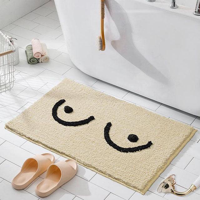 Lisslune | Bath mat with tits