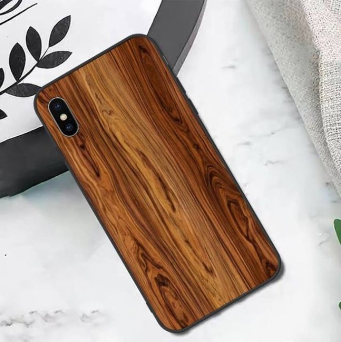 Lisslune | iPhone Wood Case