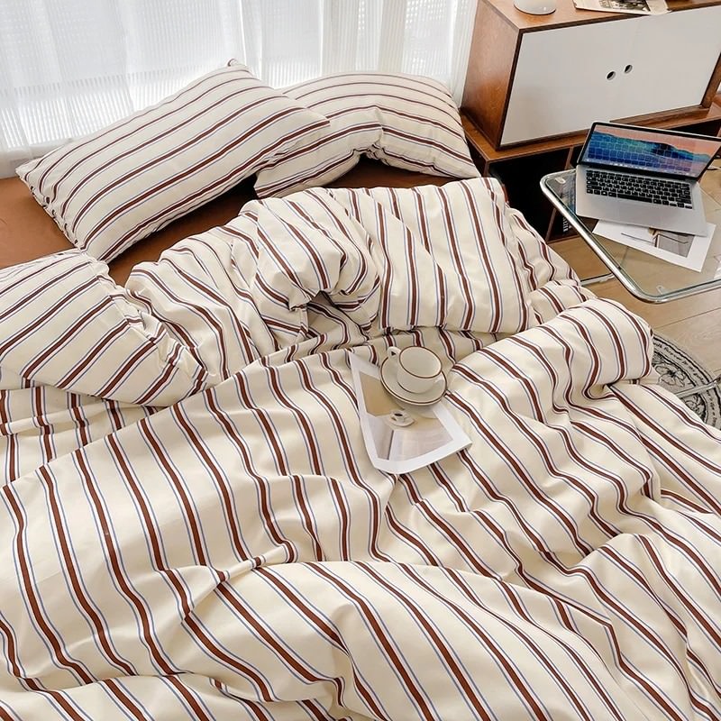 Rynx | Brown Striped Minimalist Bedding Set